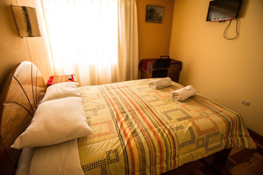 Hostal Atlantis Cuzco Esterno foto