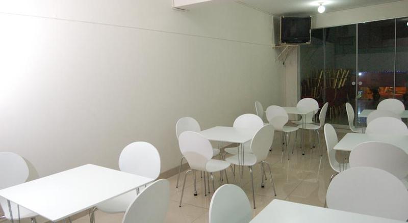 Hostal Atlantis Cuzco Esterno foto