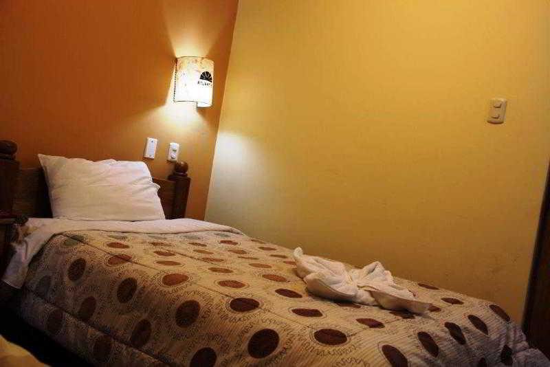 Hostal Atlantis Cuzco Esterno foto