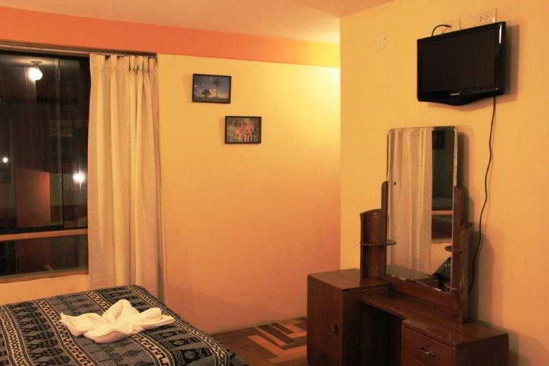 Hostal Atlantis Cuzco Esterno foto