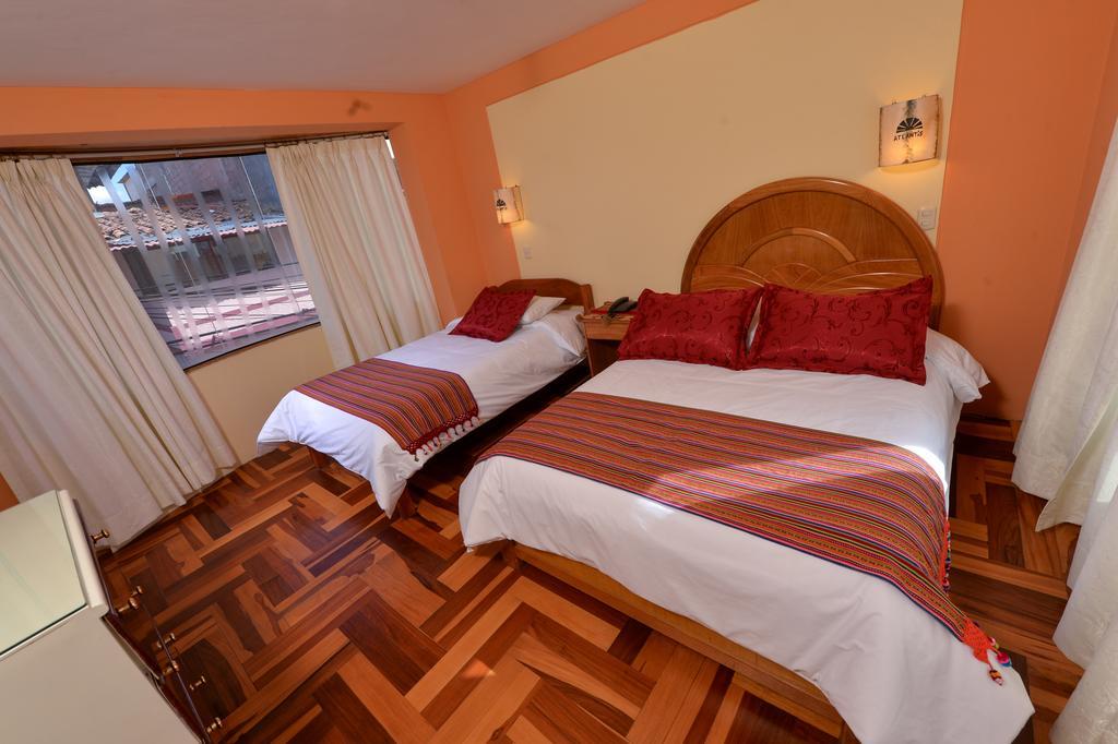 Hostal Atlantis Cuzco Esterno foto