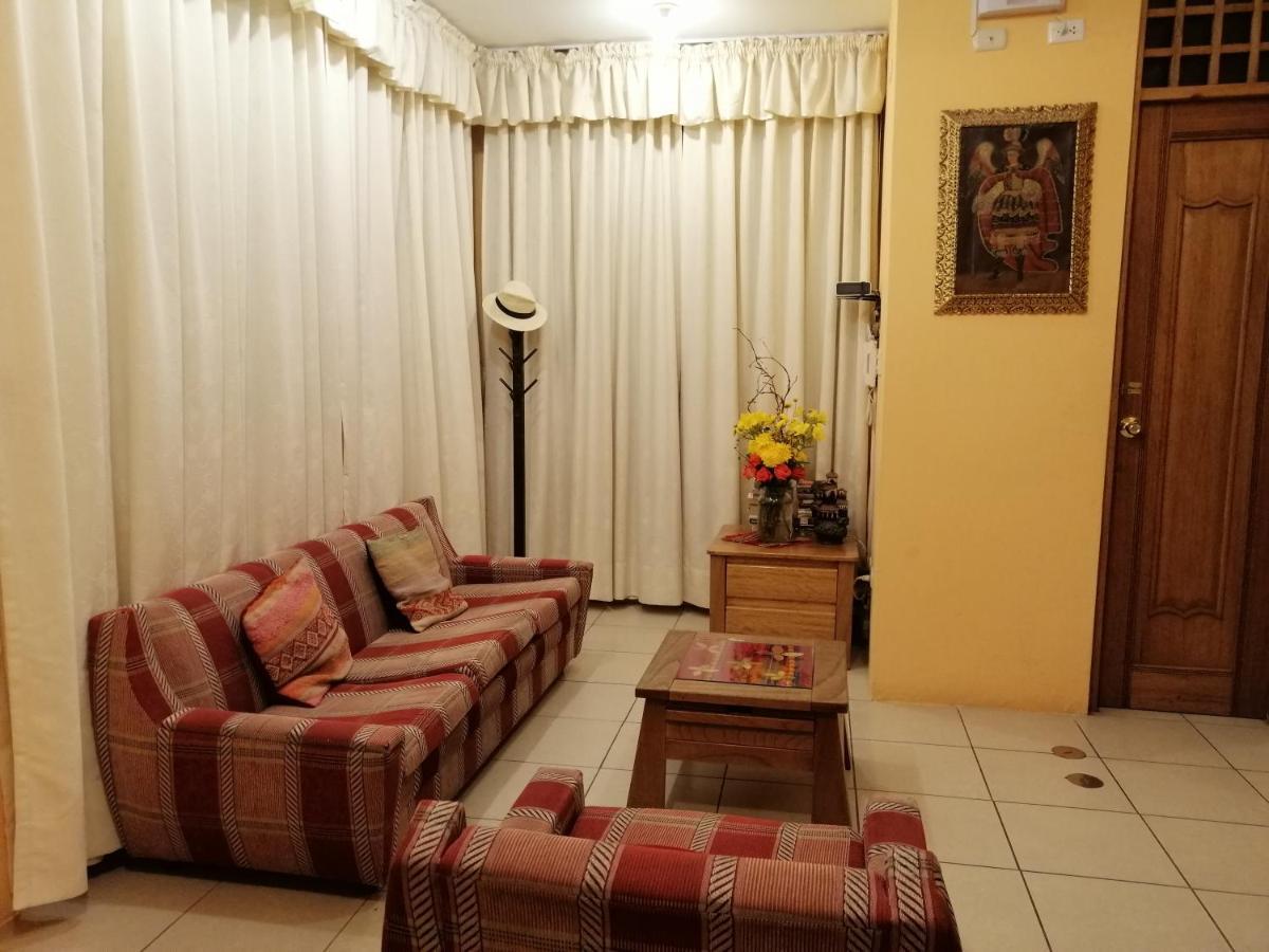 Hostal Atlantis Cuzco Esterno foto